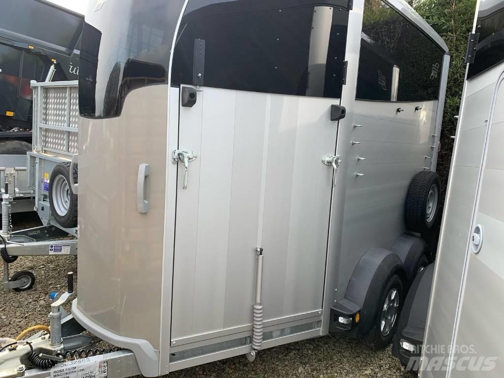 Ifor Williams HBX506 Viehtransportanhänger