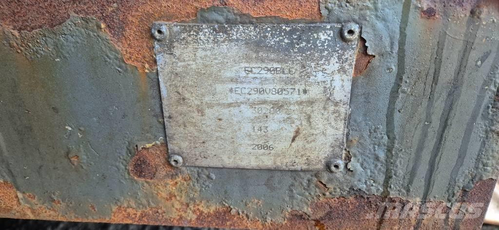 Volvo EC 290 B LC Raupenbagger