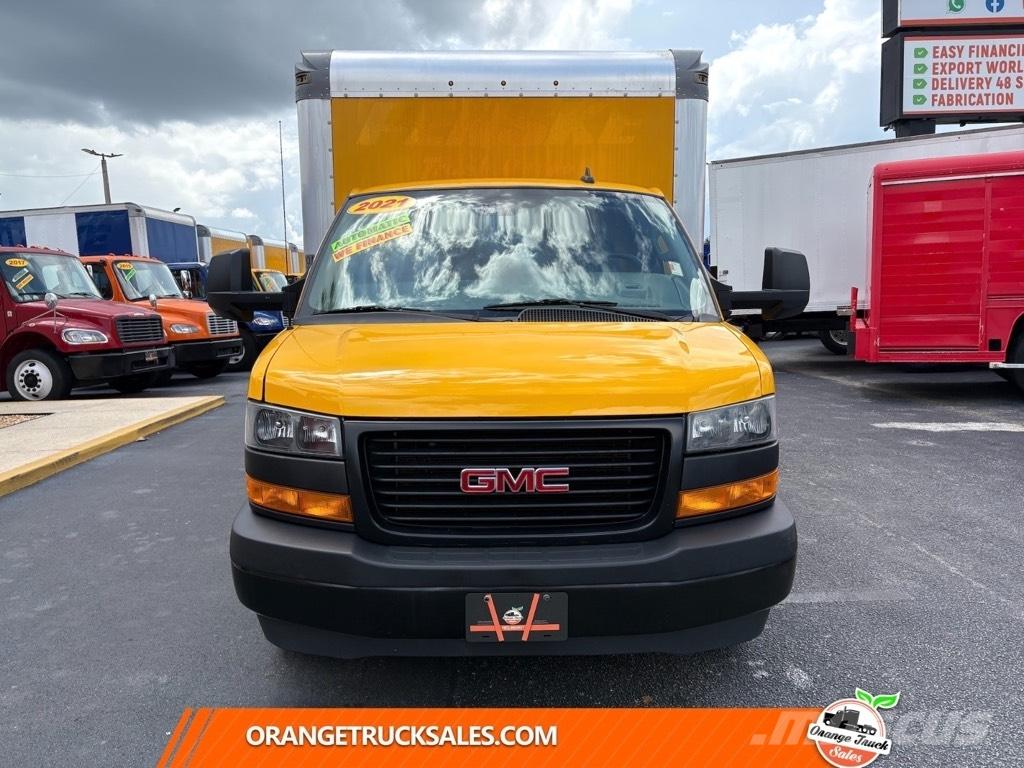 GMC Savana G3500 Lieferwagen