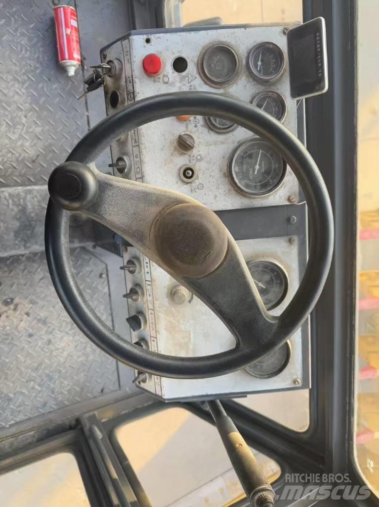 Dynapac CC 211 Tandemwalzen