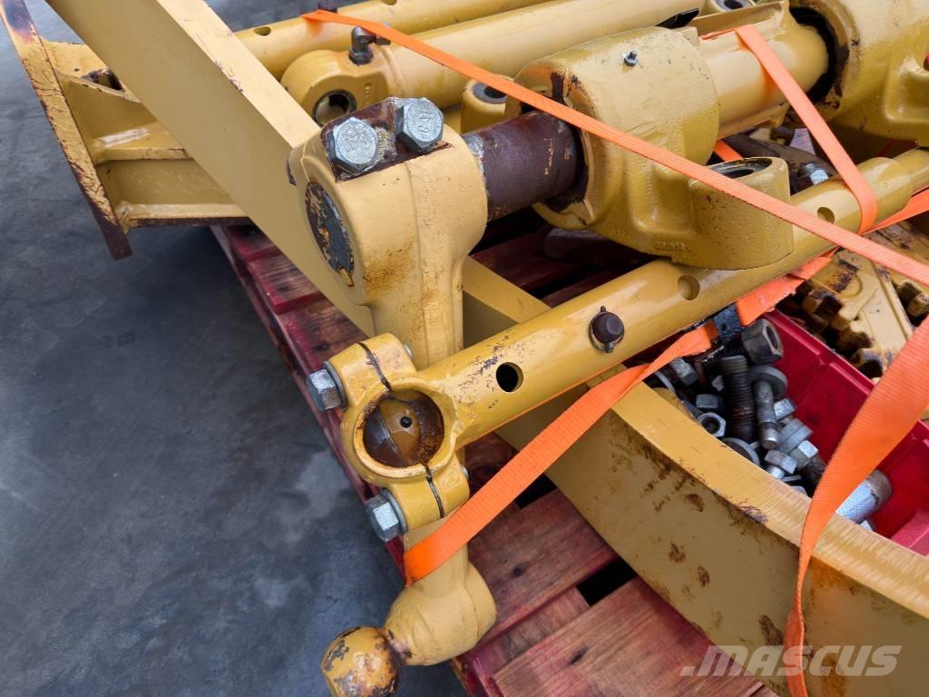 CAT 140H / 140M Aufreisser