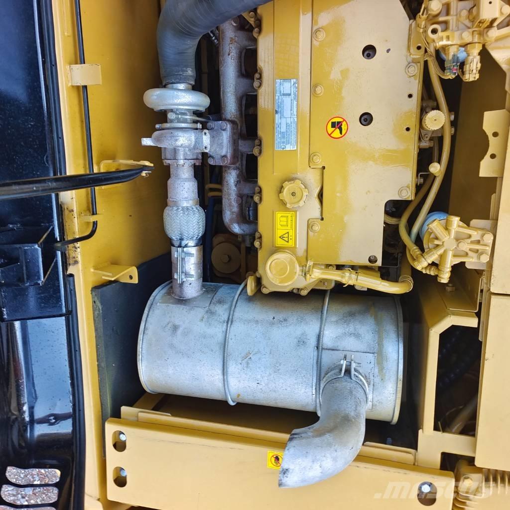 CAT 320 D Raupenbagger