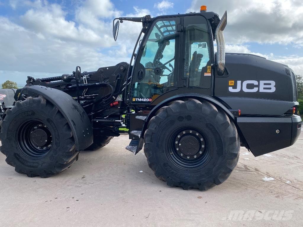 JCB TM420s Teleskoplader für Landwirtschaft