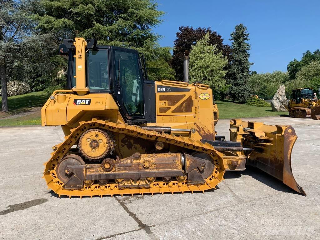 CAT D 6 N XL Bulldozer