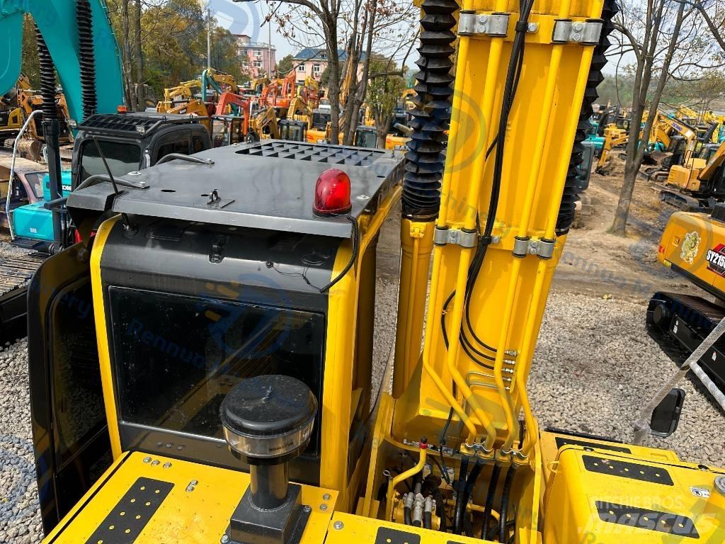 Komatsu PC 220-8 Raupenbagger