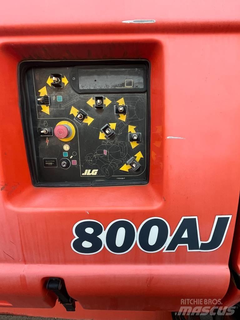 JLG 800 AJ Gelenkteleskoparbeitsbühnen