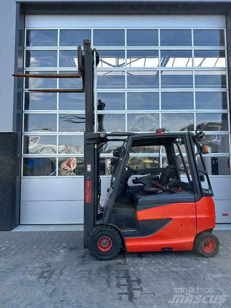 Linde E25P/600HL Elektrostapler