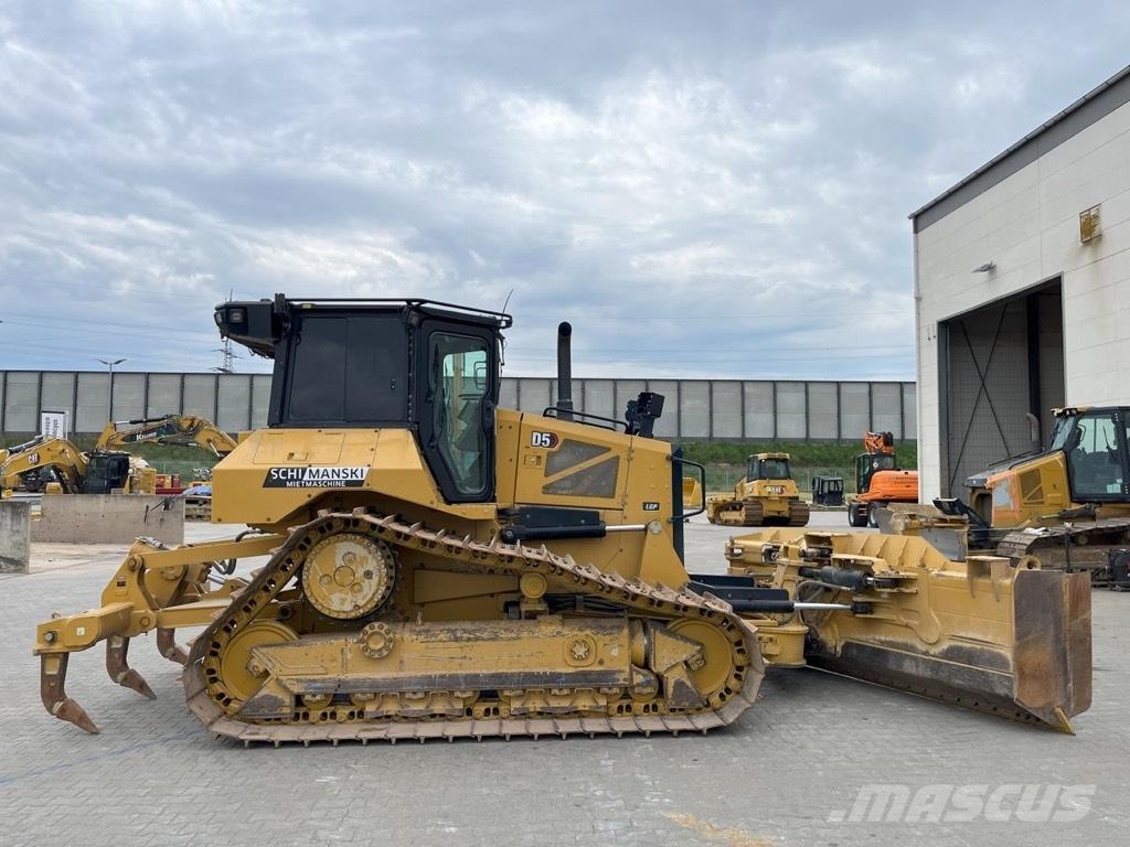 CAT D 5 LGP Bulldozer