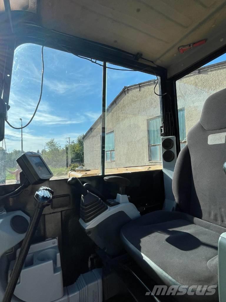 CAT 305.5 E 2 Minibagger < 7t