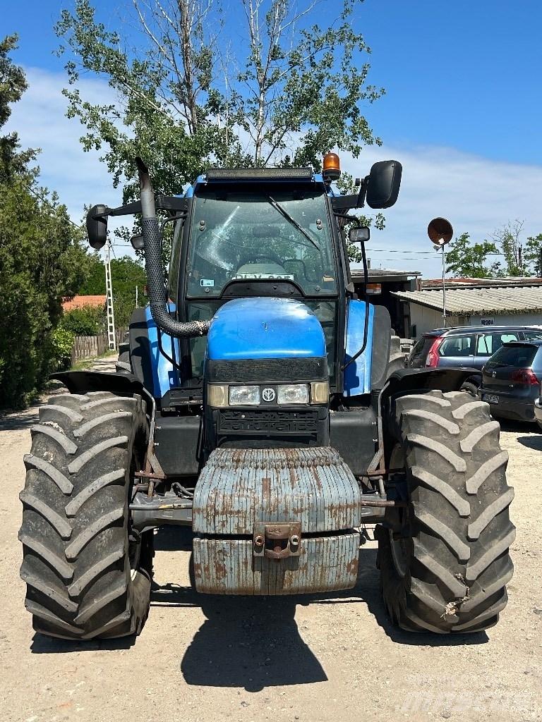 New Holland TM 165 Traktoren