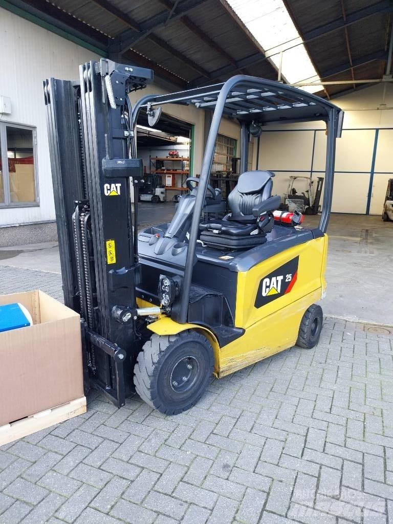 CAT EP25CN Elektrostapler