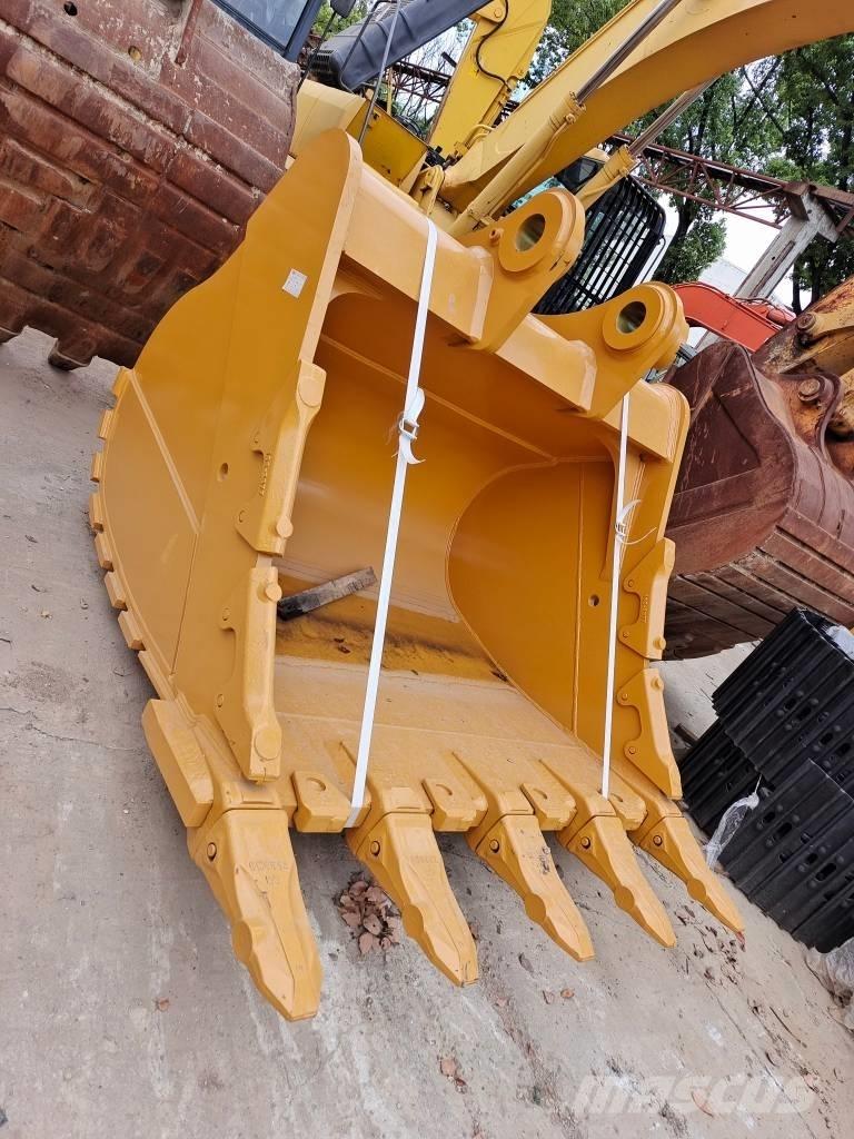 Komatsu PC 200-8N1 Raupenbagger