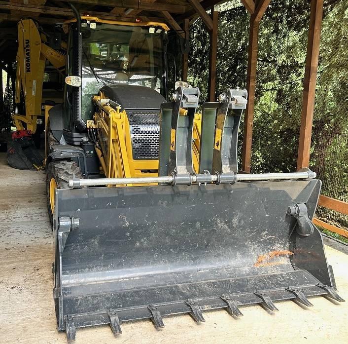 Komatsu WB 93 R 8E0 Baggerlader