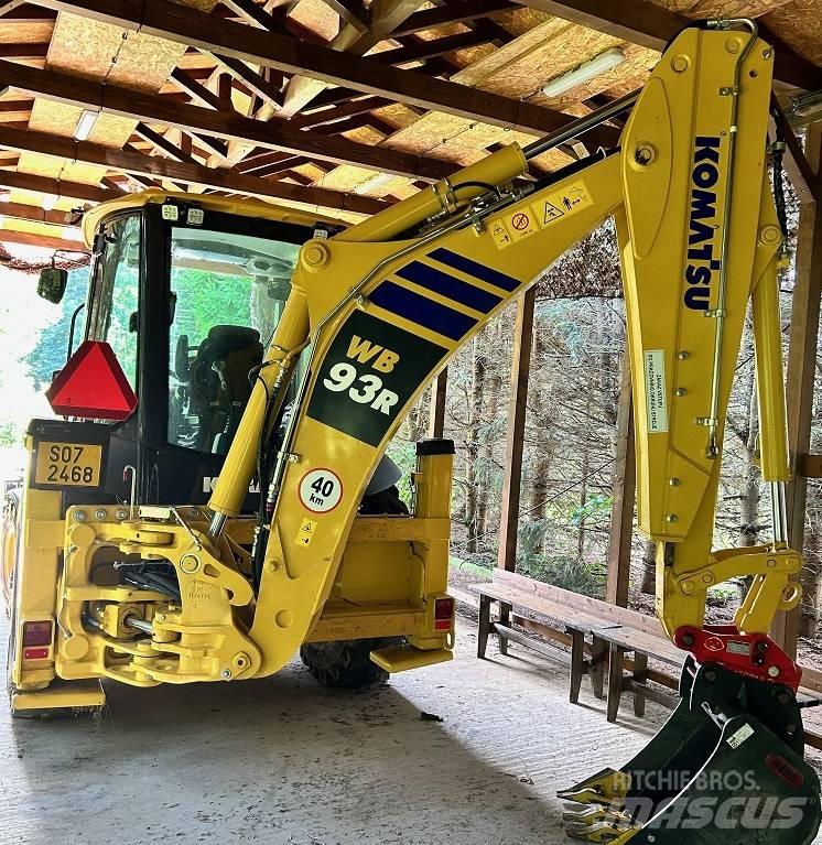 Komatsu WB 93 R 8E0 Baggerlader