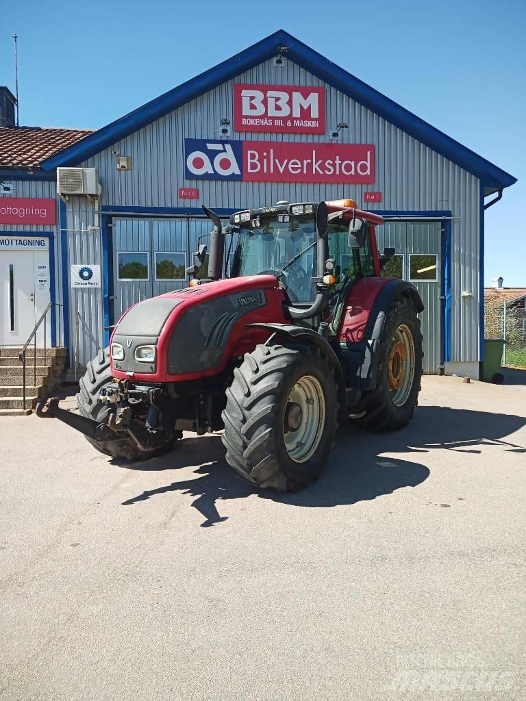 Valtra T 202 D Traktoren