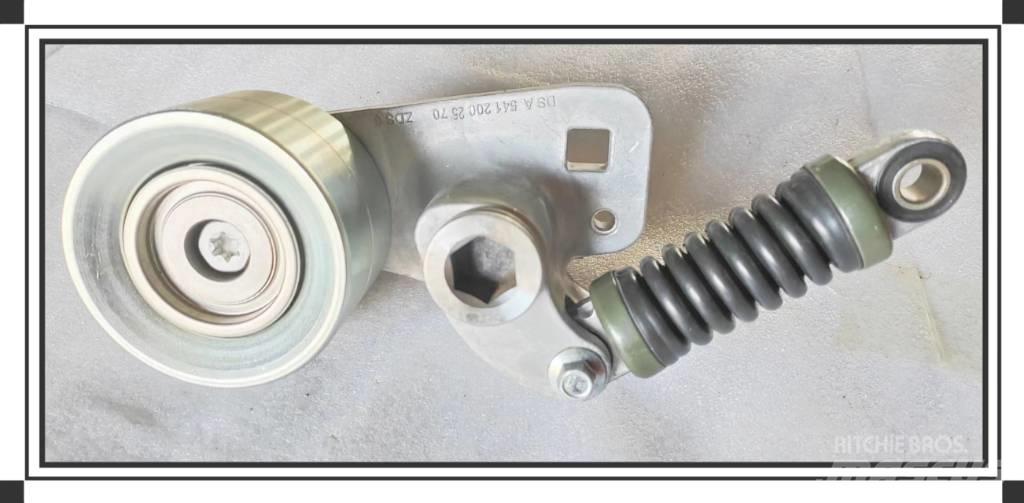 CLAAS Belt tensioner Motoren