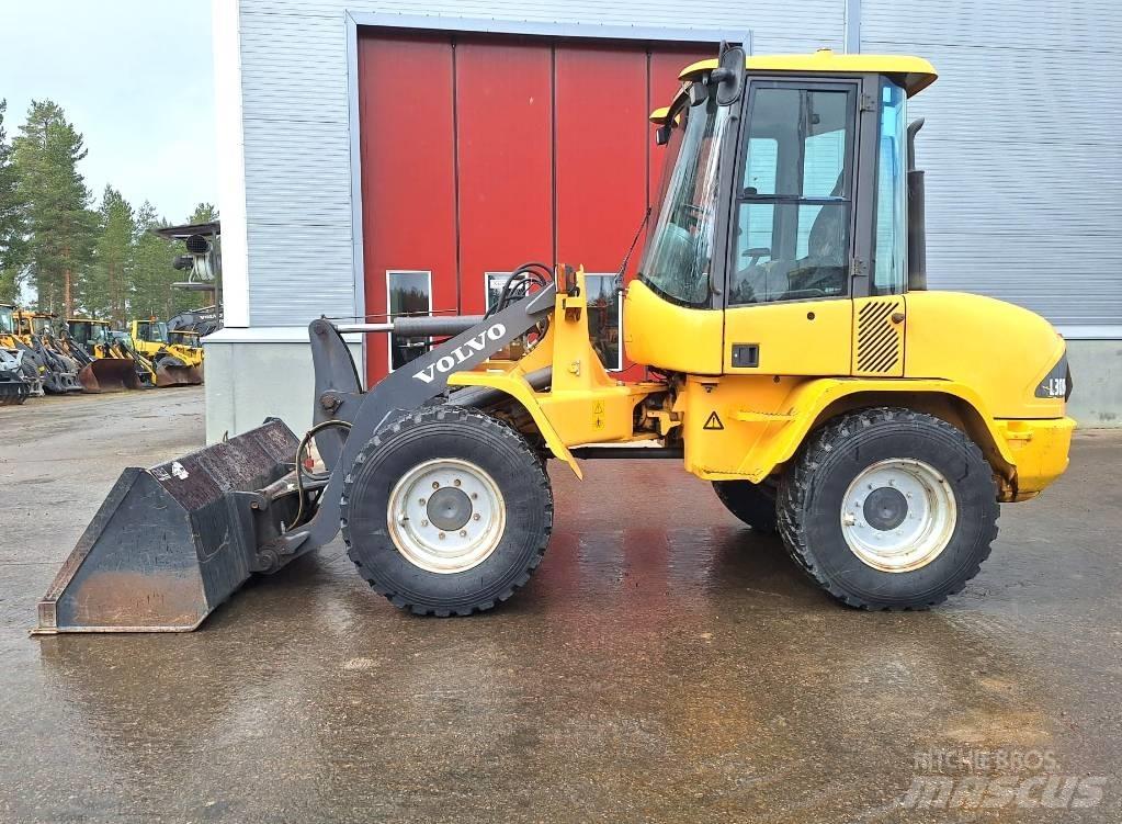 Volvo L30B AURALLA Radlader