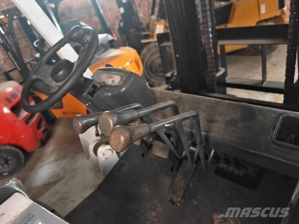 TCM FD 70 Z8 Dieselstapler