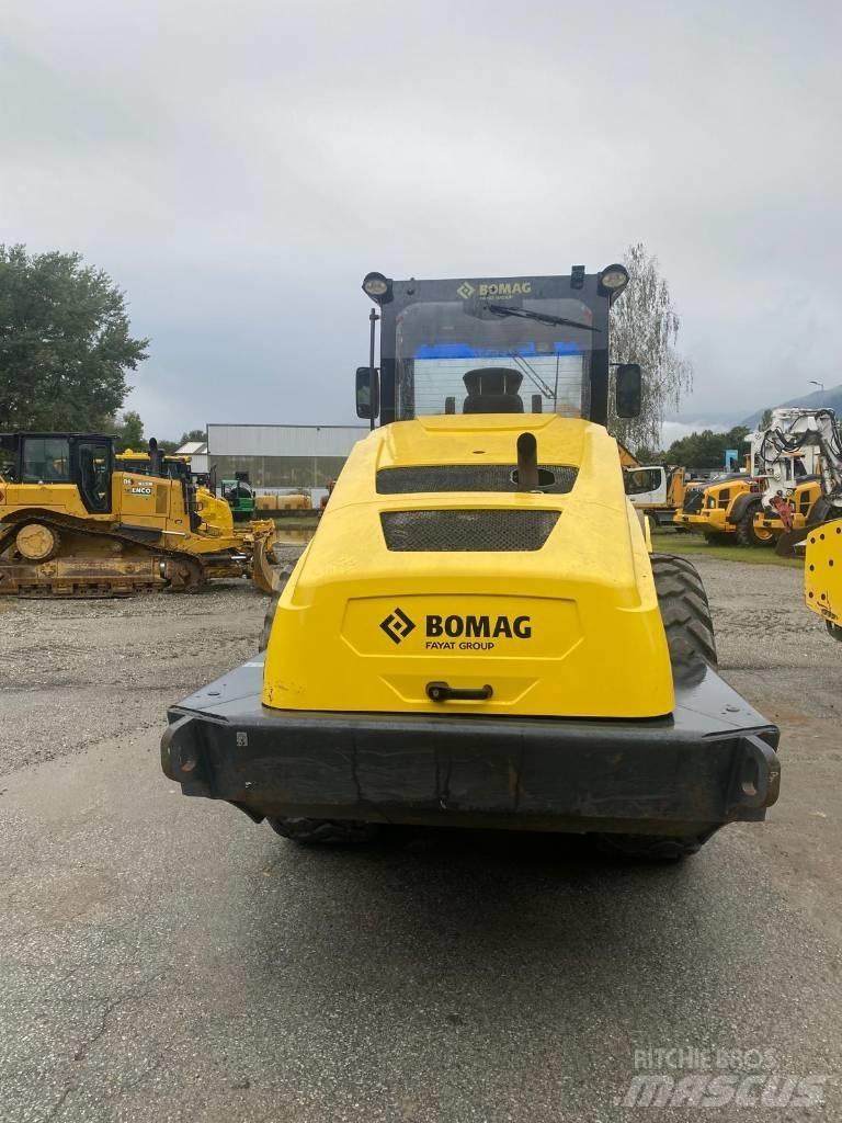 Bomag BW 219 D 5 Erdbauwalzen