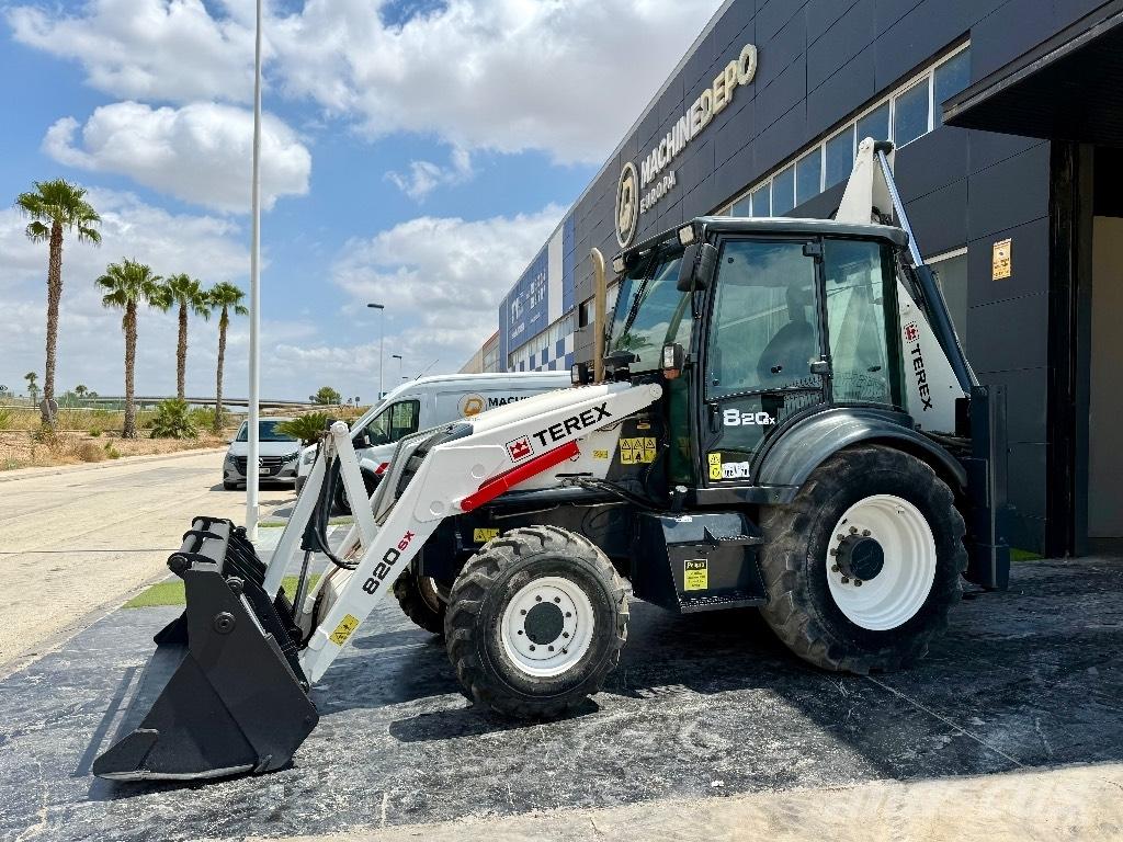 Terex 820 Baggerlader