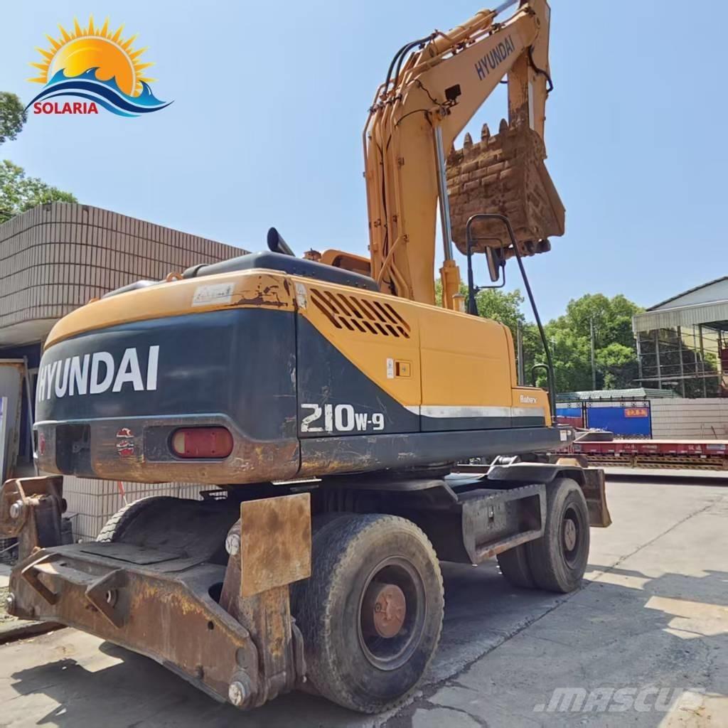 Hyundai R210W-9 Mobilbagger