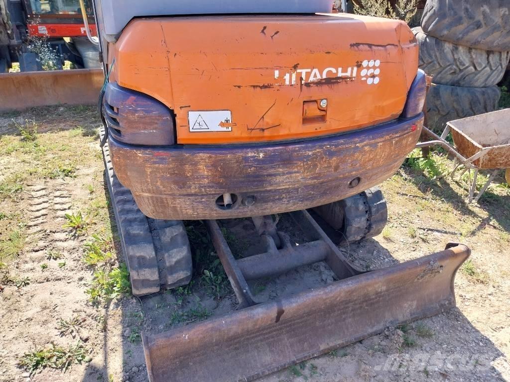Hitachi EX 30-2 Minibagger < 7t
