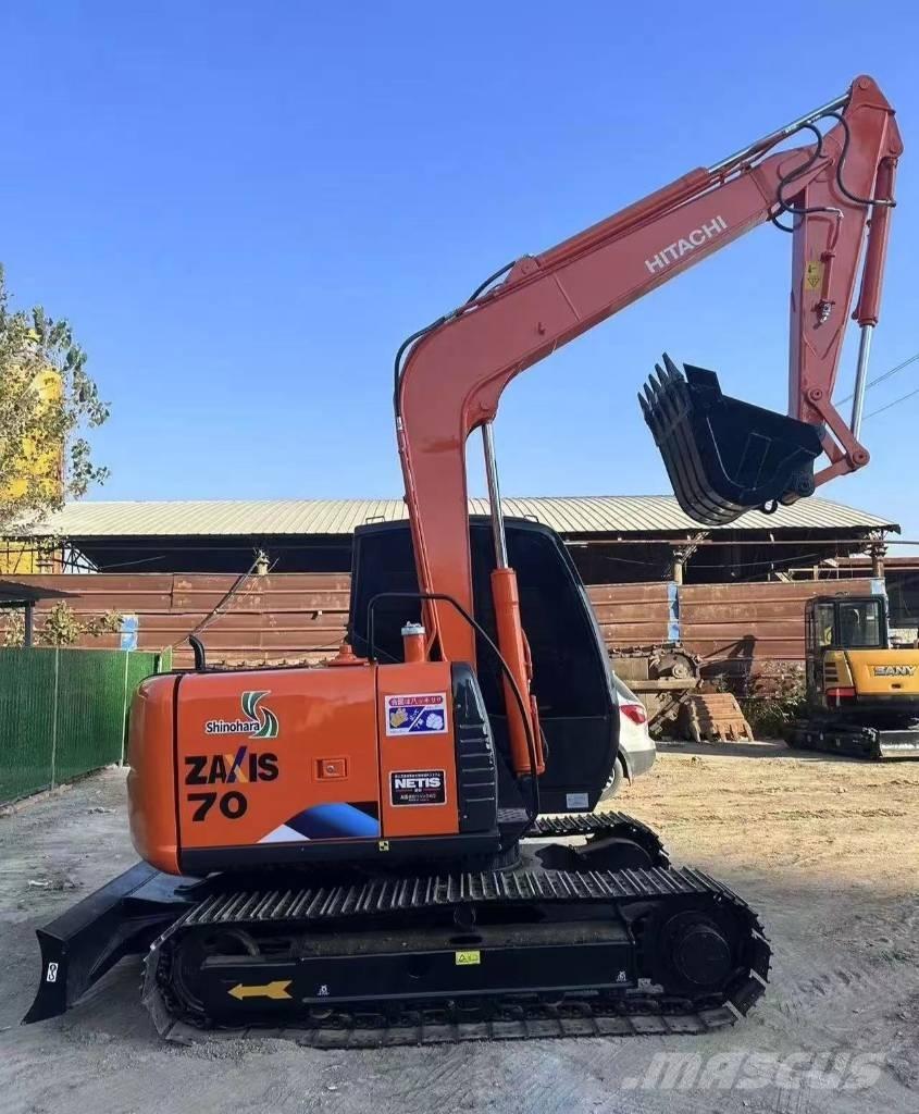 Hitachi 70 Minibagger < 7t