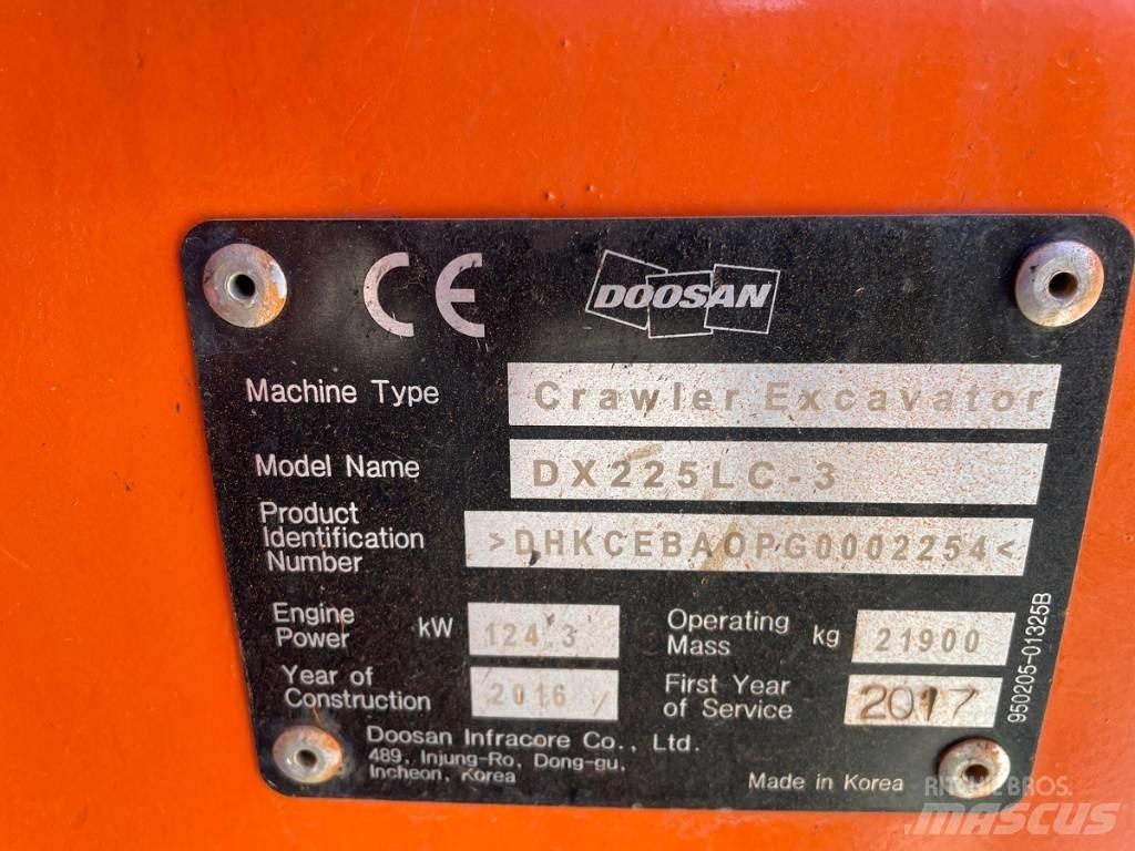 Doosan DX 225 LC-3 Raupenbagger