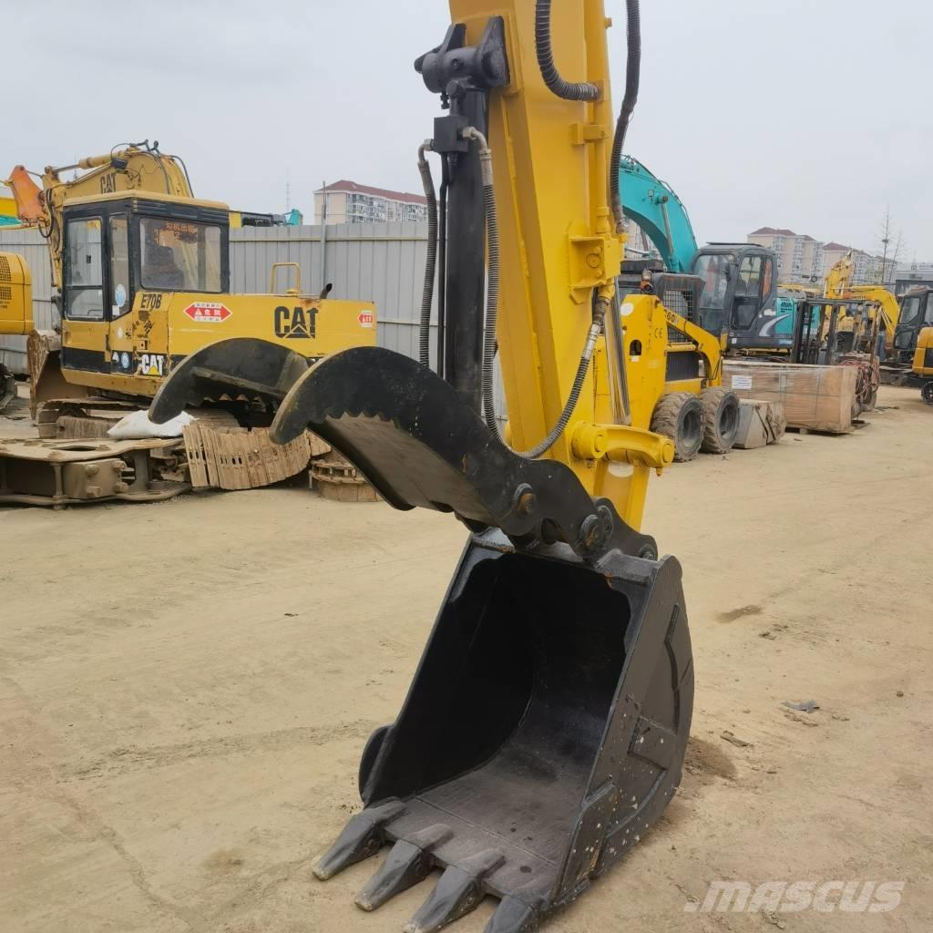 Komatsu PC78US Midibagger  7t - 12t