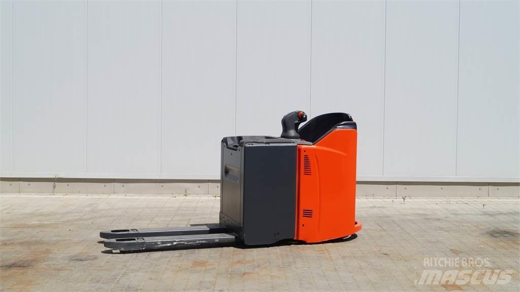 Linde T20SP kurz Niedergabelstapler