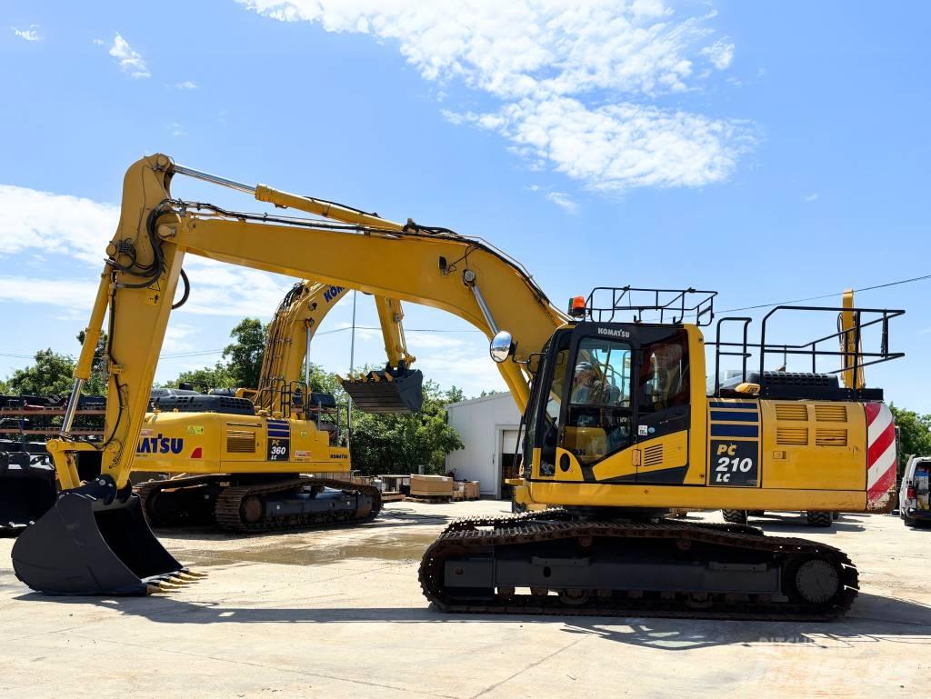 Komatsu PC210LC-11 Raupenbagger