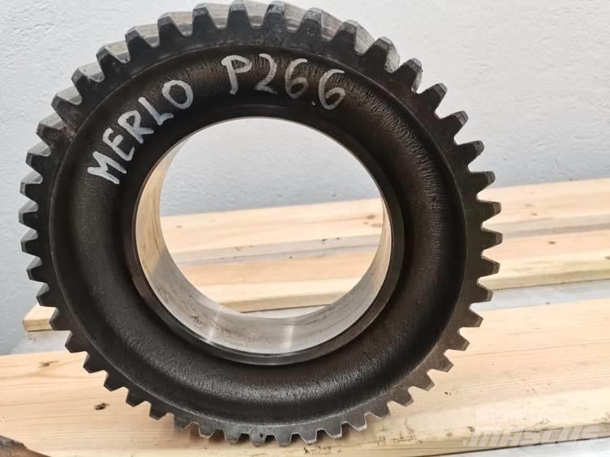 Merlo P 32.6 reducer Getriebe