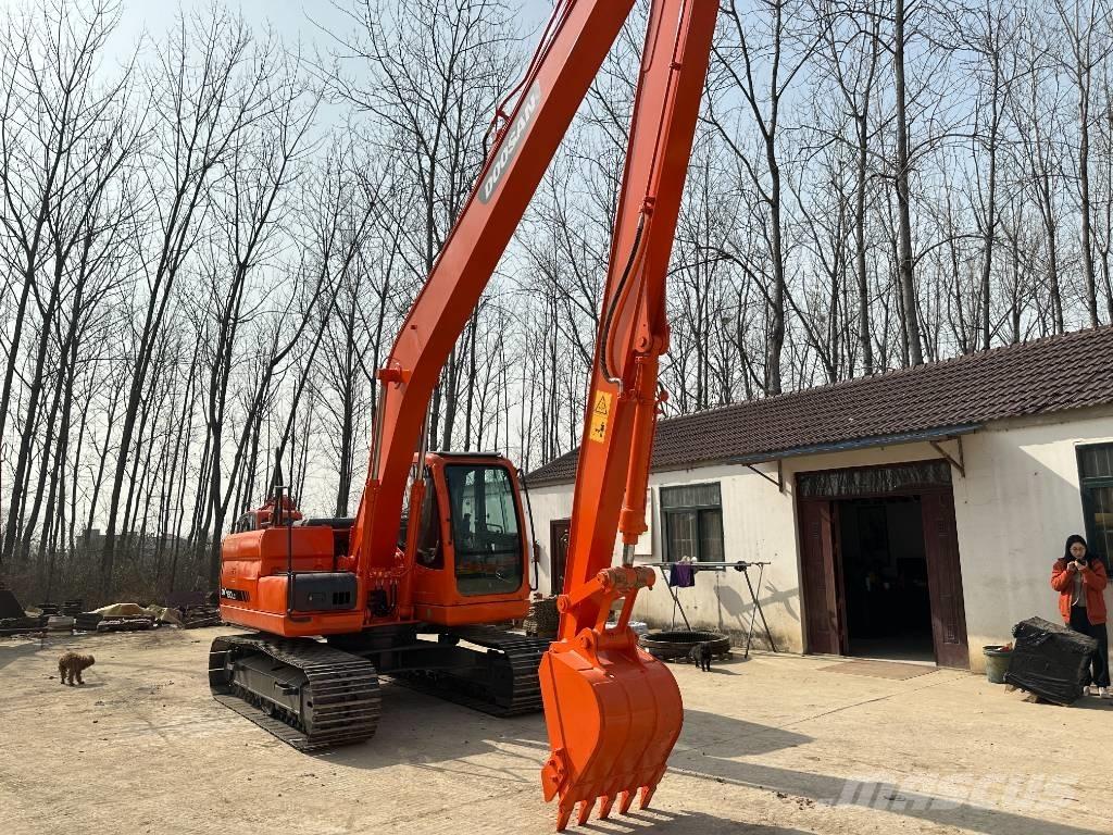 Doosan DX160LC Raupenbagger