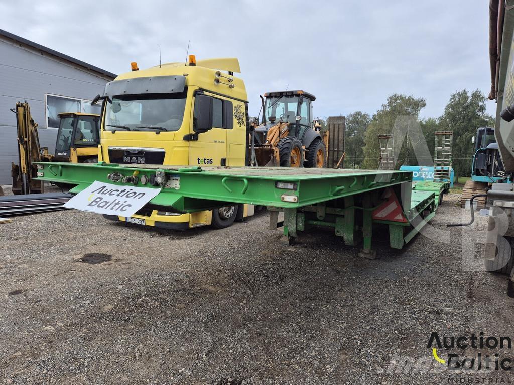 SM Trailer Curtainsiderauflieger