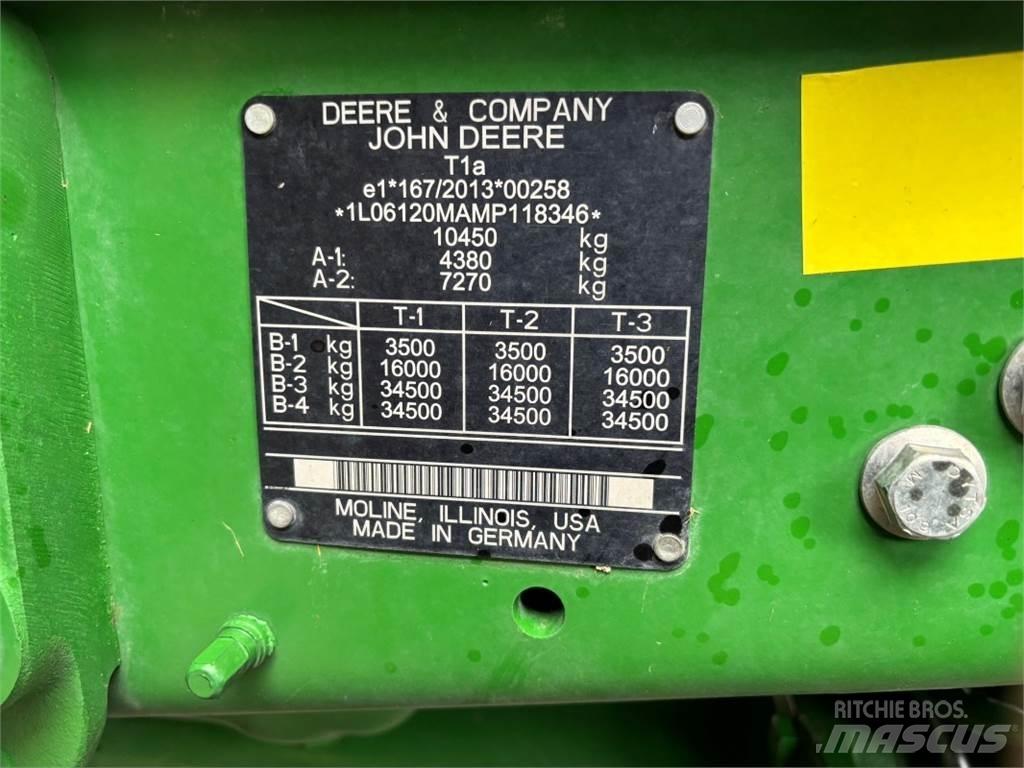 John Deere 6120M Traktoren