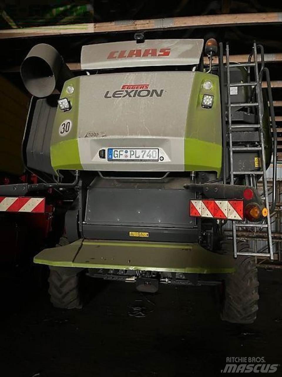 CLAAS lexion 740 Mähdrescher