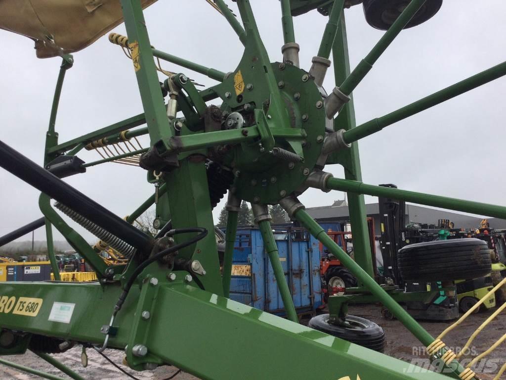 Krone Ts680 Schwader