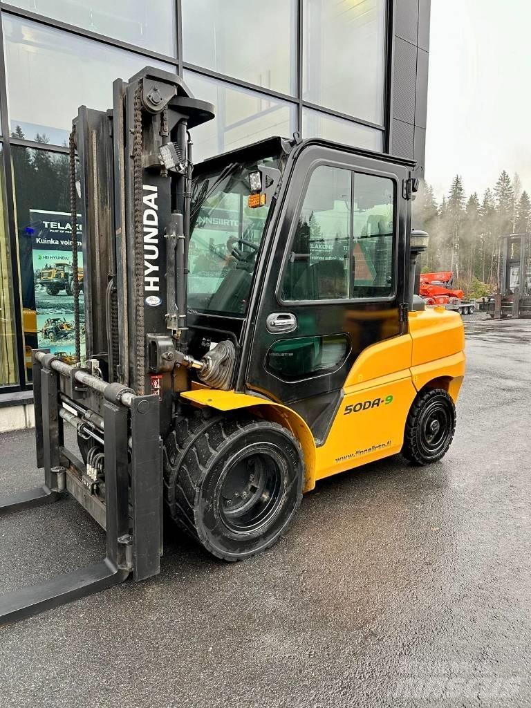 Hyundai 50DA-9 Dieselstapler