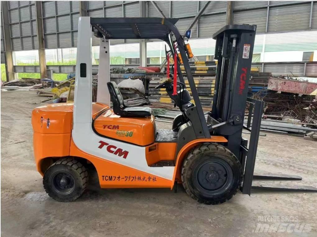 TCM FD 30 Dieselstapler