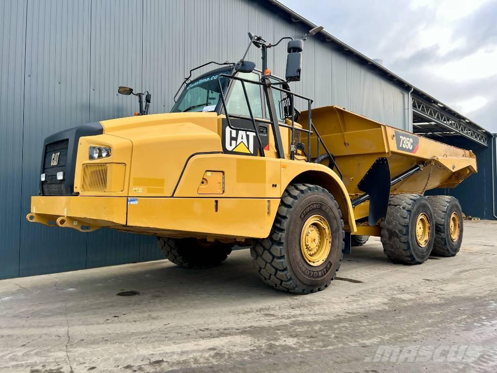 CAT 735C Dumper - Knickgelenk
