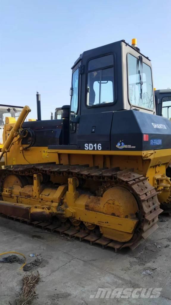 Shantui SD 16 Bulldozer