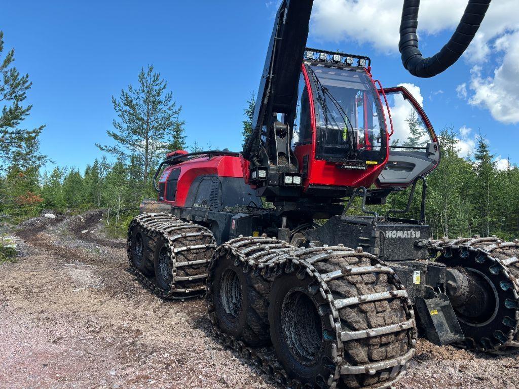 Komatsu 901XC Harvester