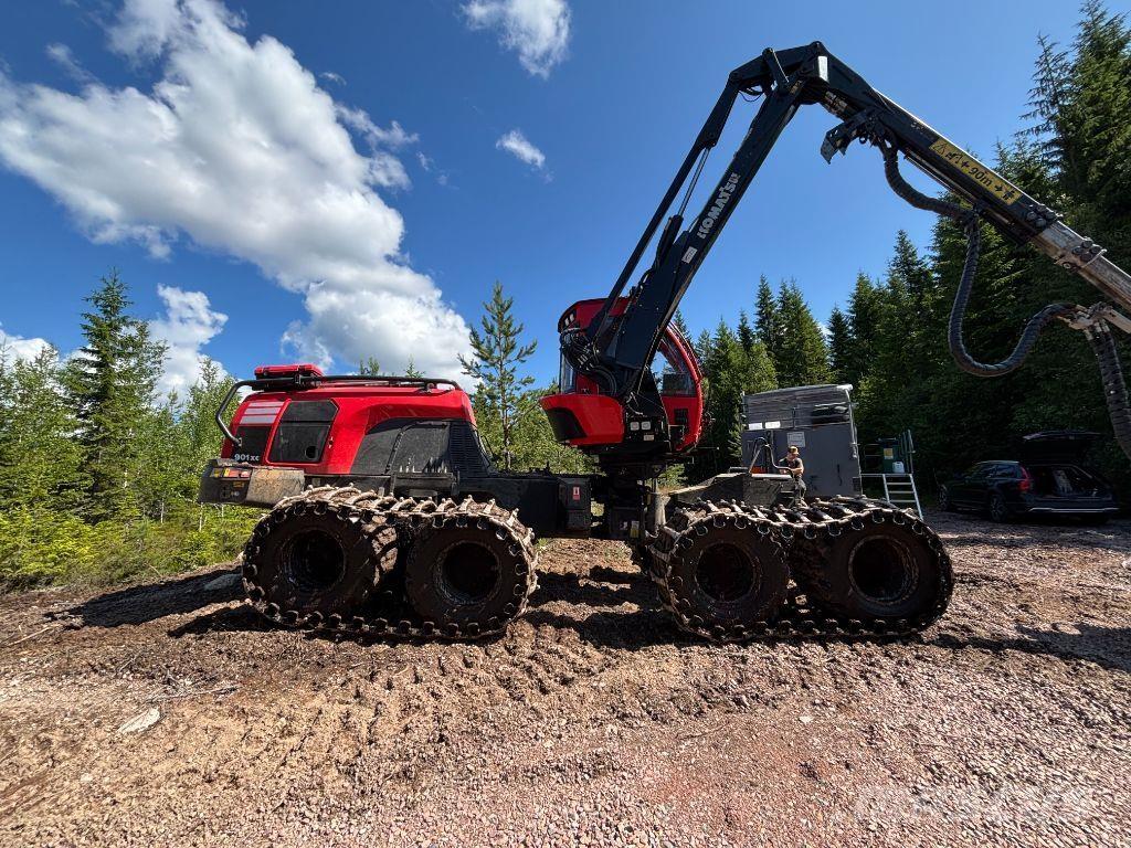 Komatsu 901XC Harvester