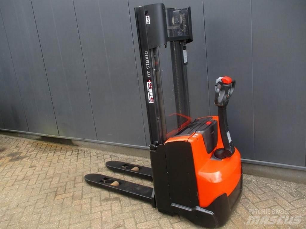 Toyota SWE 120 Deichselstapler