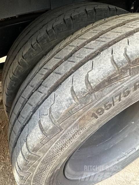 Iveco 35C 12 Lieferwagen