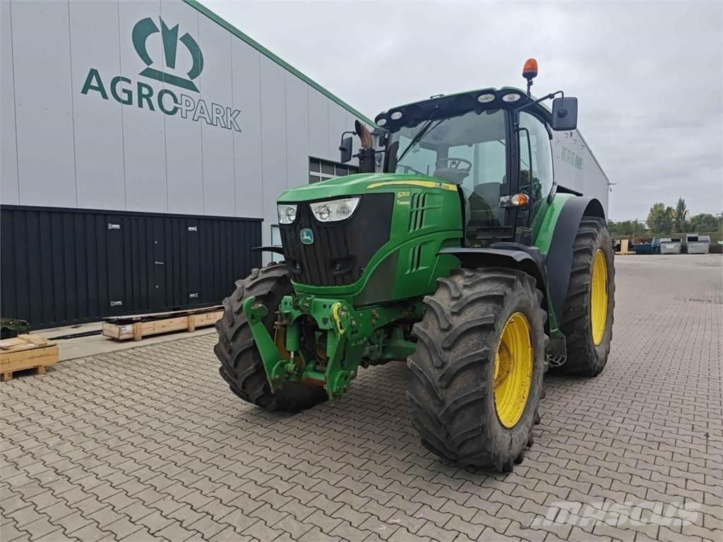 John Deere 6210R Traktoren