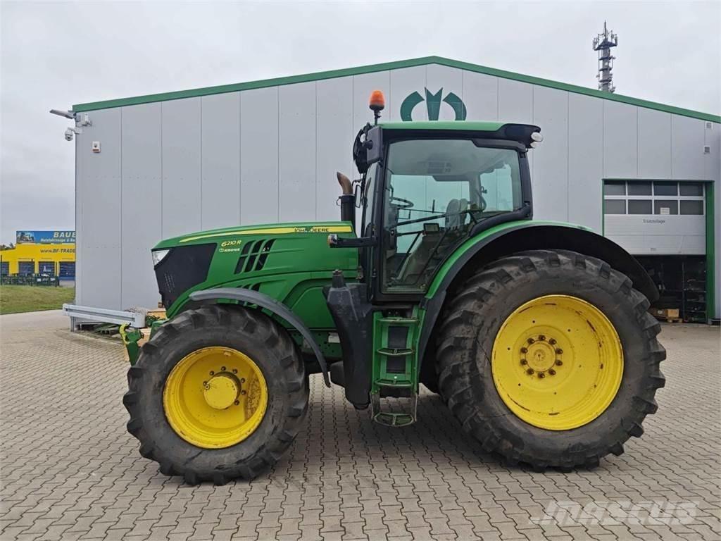 John Deere 6210R Traktoren