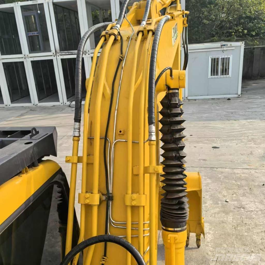 Komatsu PC 130-7 Raupenbagger