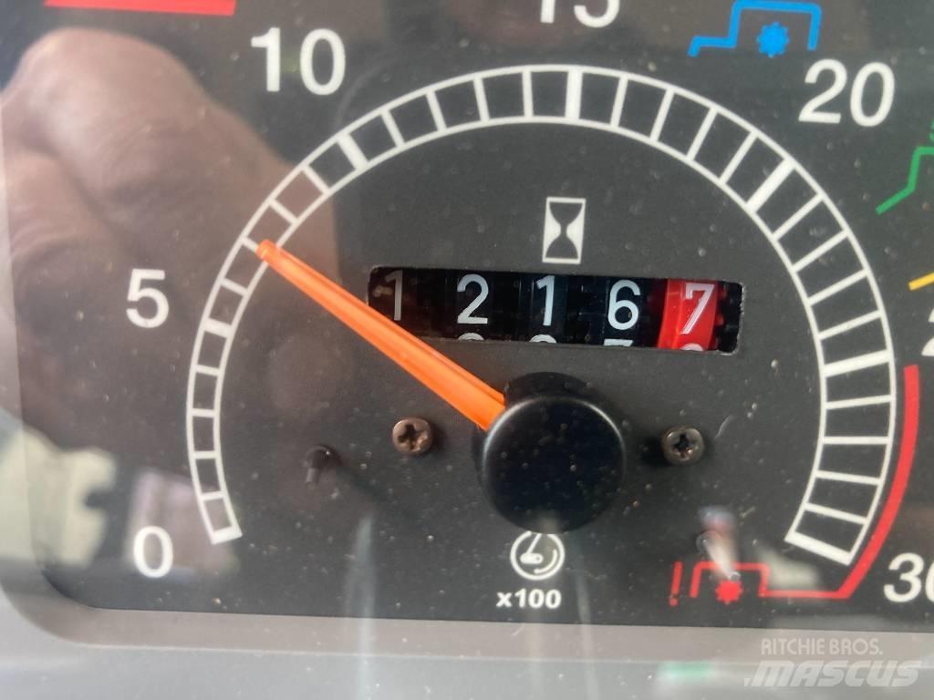 Case IH JX 80 Traktoren