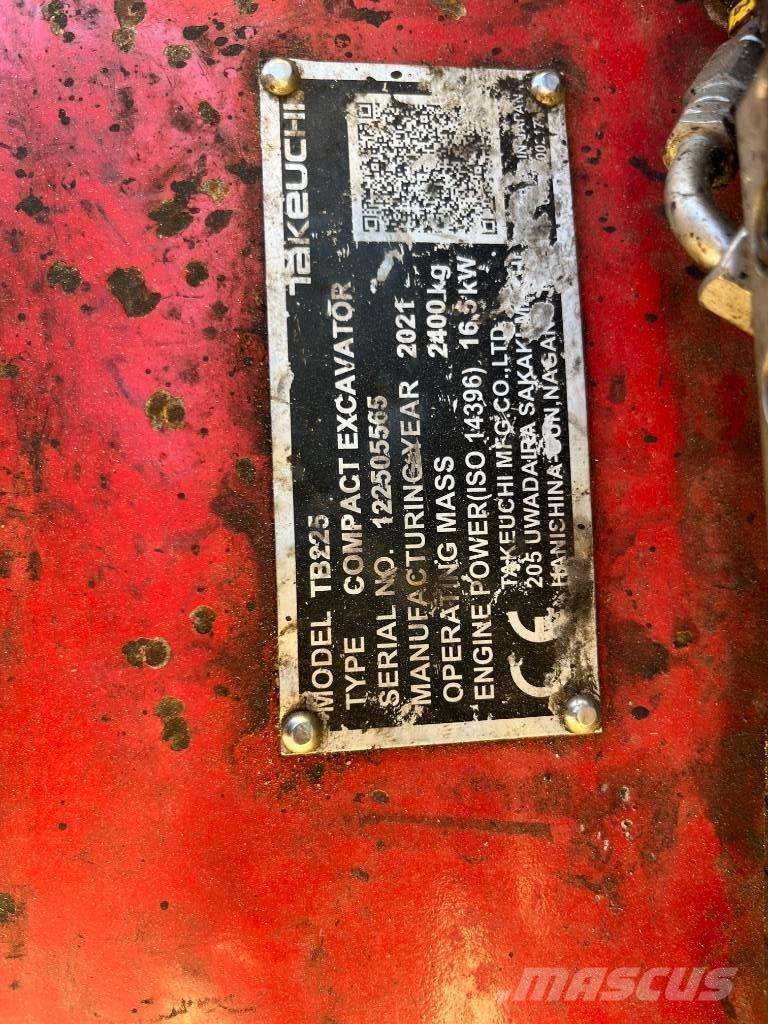 Takeuchi TB 225 Minibagger < 7t